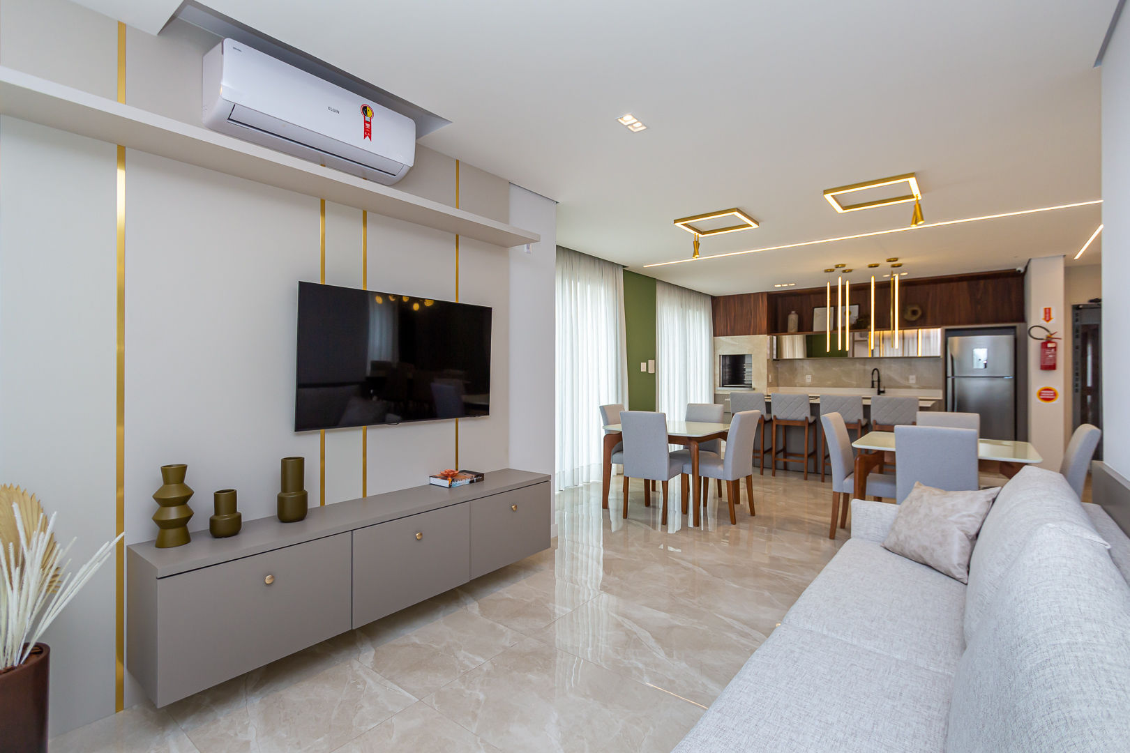 Ap Decorado no Costa Esmeralda Residence
