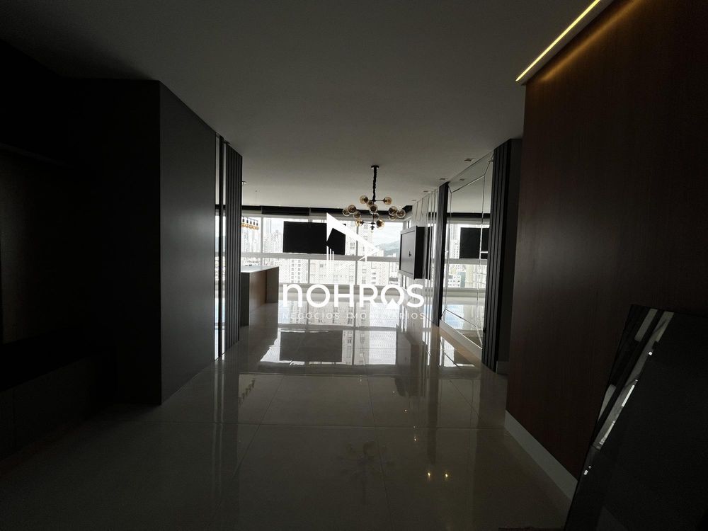 Apartamento no Edifício Biarritz