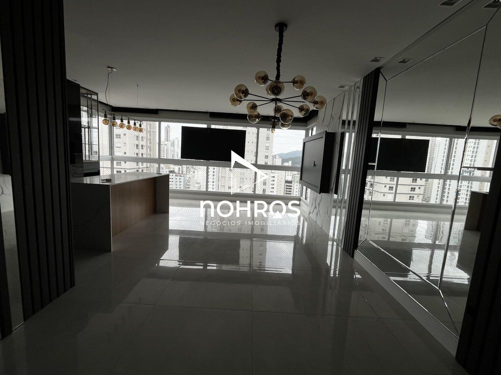 Apartamento no Edifício Biarritz