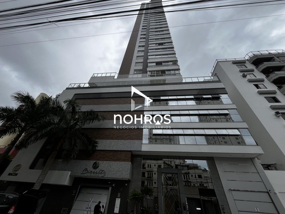 Apartamento no Edifício Biarritz