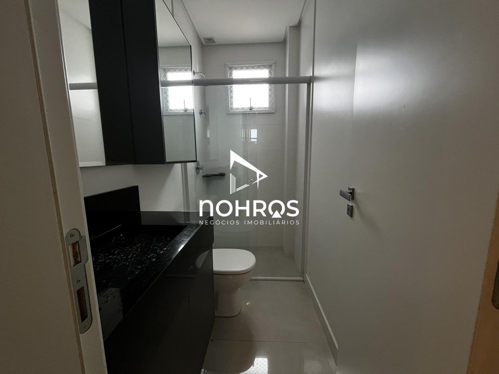 Apartamento á Venda no Edifício Biarritz