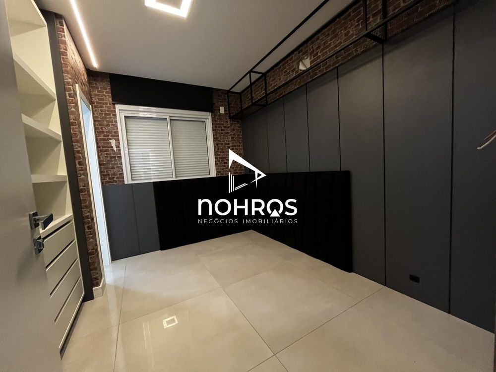 Apartamento á Venda no Edifício Biarritz