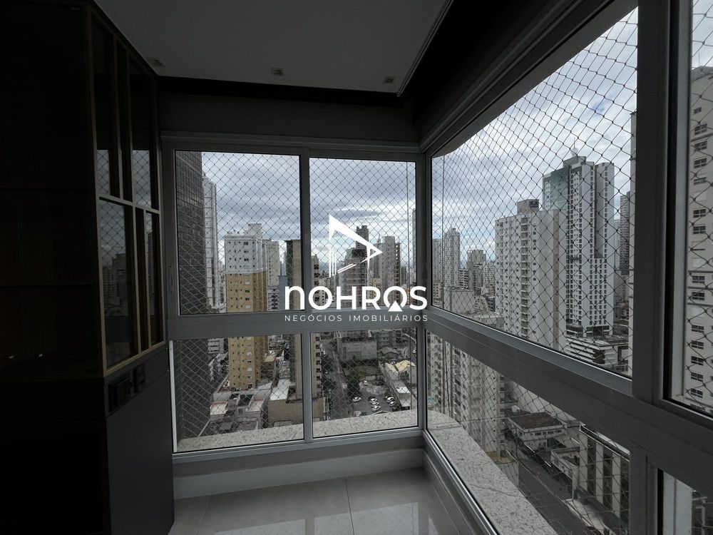 Apartamento á Venda no Edifício Biarritz