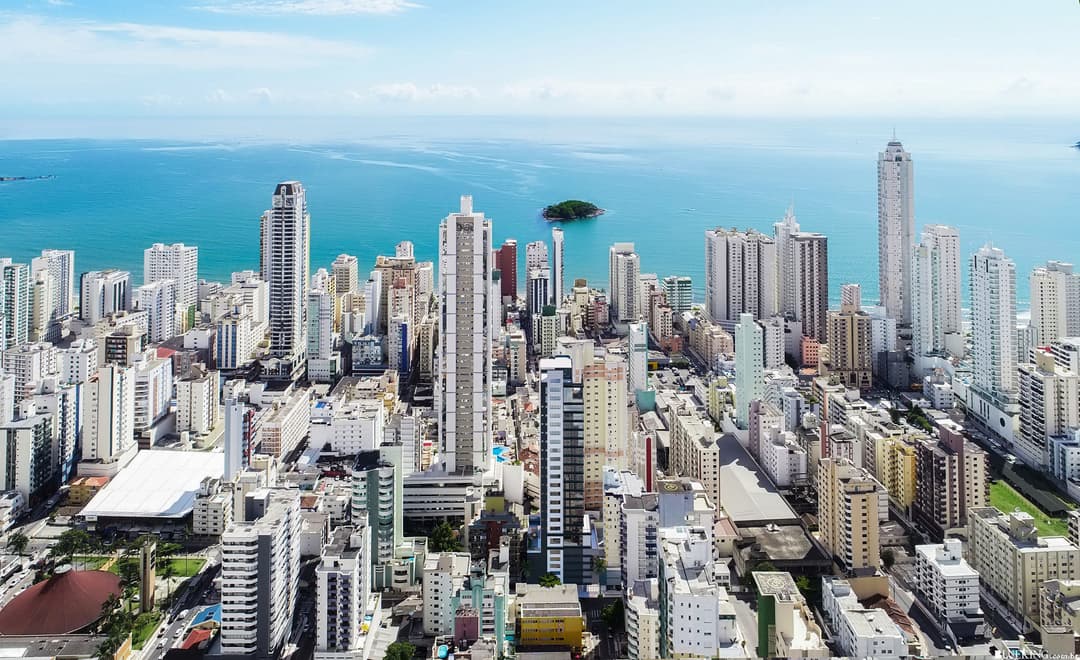 Andar alto no Edifício Bonne Vie