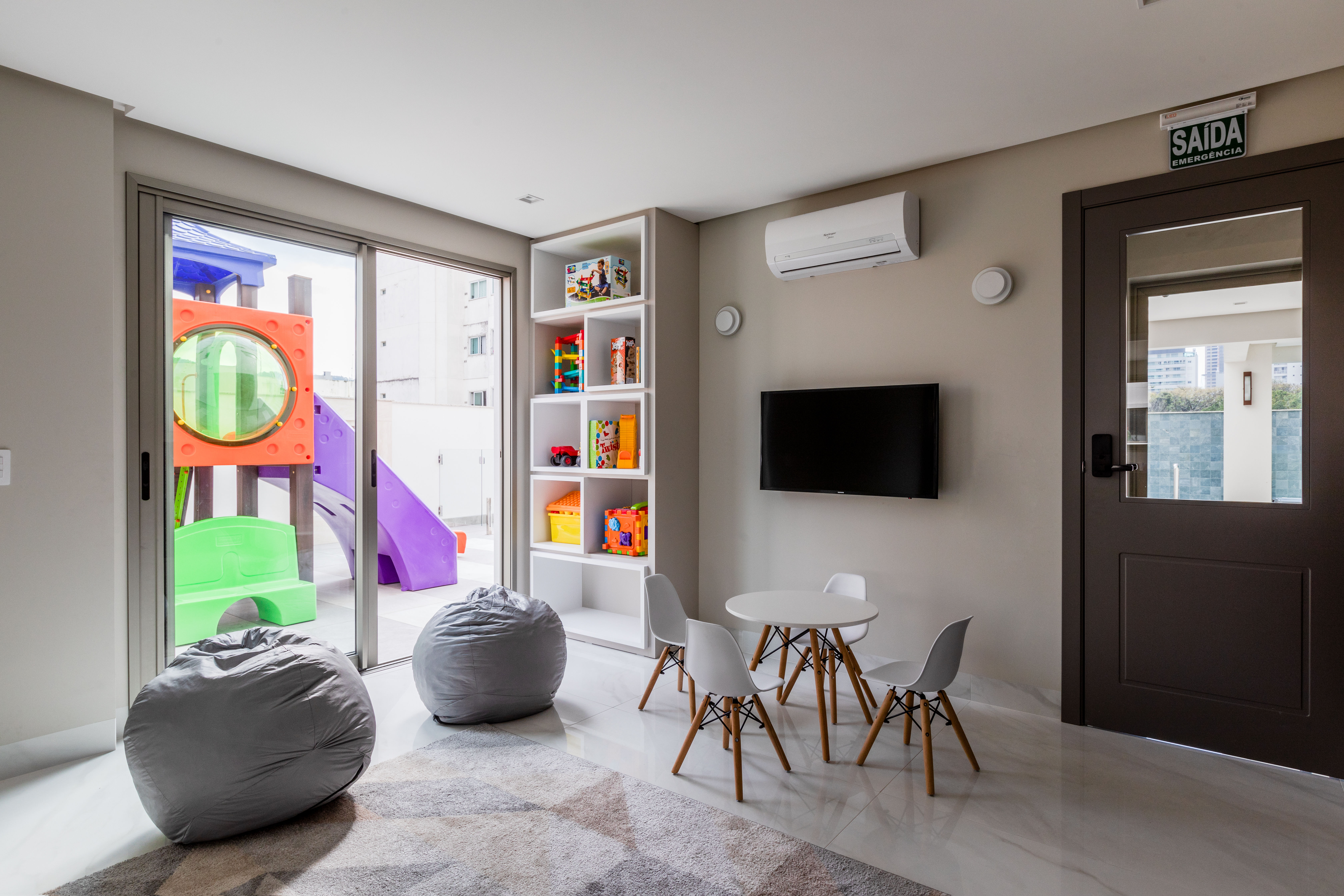 Apartamento no Charmant Residence à venda