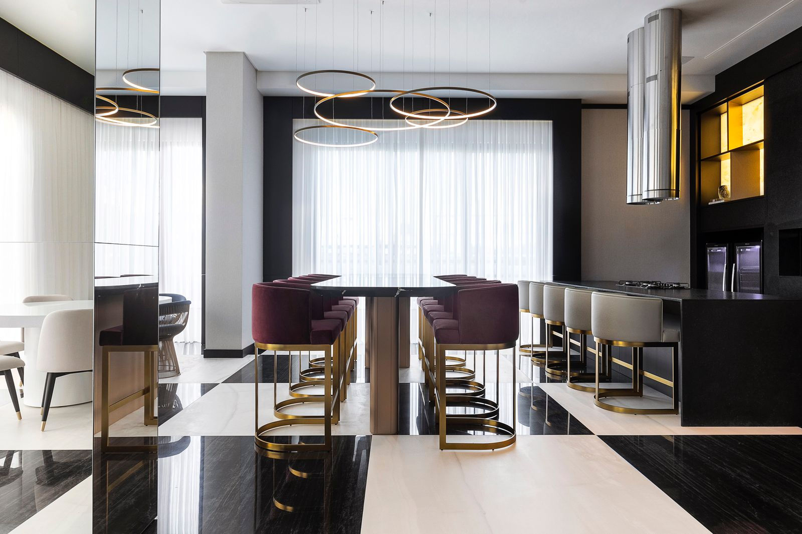 Venda de andar alto no Home Square Residence